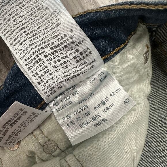 Levis 513 Dark Wash Faded Blue Mens 36x30 Slim Straight Fit Denim Jeans Red Tab - Picture 5 of 12